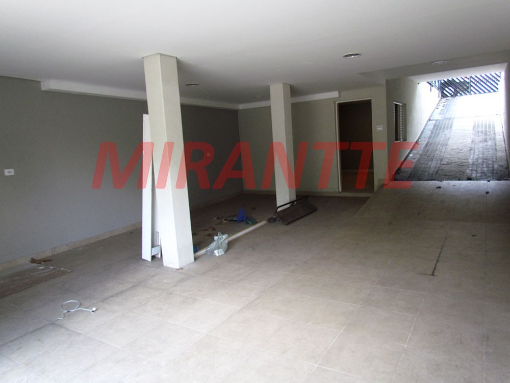 Sobrado de 300m² com 3 quartos em Vila Moreira