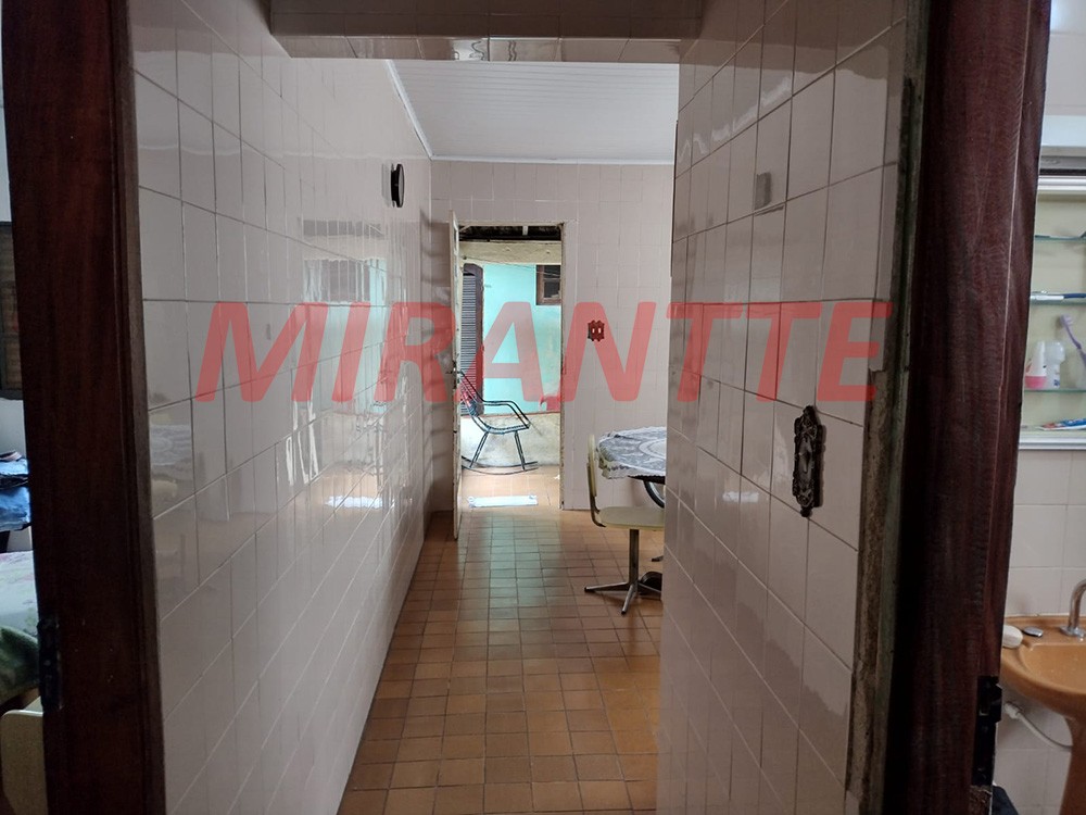 Casa terrea de 102m² com 4 quartos em Chora Menino