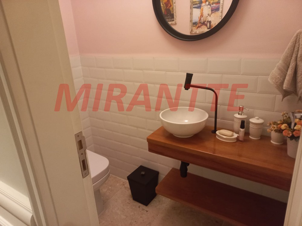 Cobertura de 330m² com 4 quartos em Santana