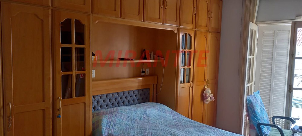 Sobrado de 221m² com 3 quartos em Parada Inglesa