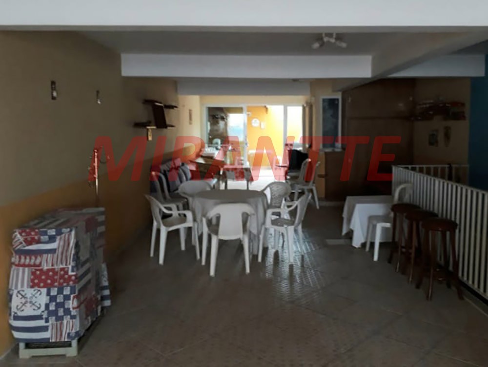 Sobrado de 221m² com 3 quartos em Parada Inglesa