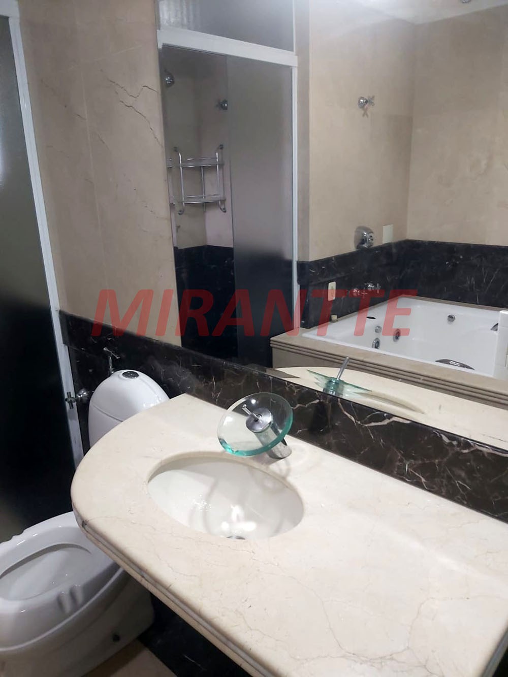 Sobrado de 730m² com 5 quartos em Vila Rosália
