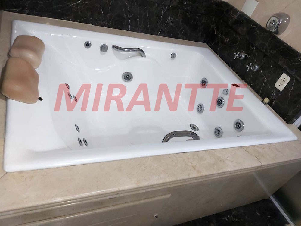 Sobrado de 730m² com 5 quartos em Vila Rosália