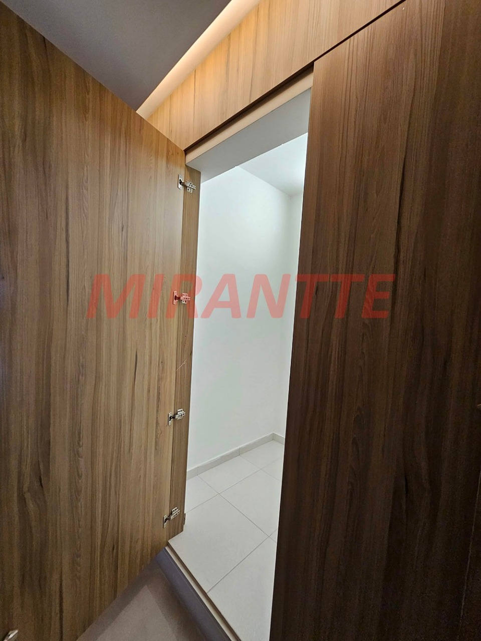Apartamento de 40m² com 2 quartos em Jardim Paraiso