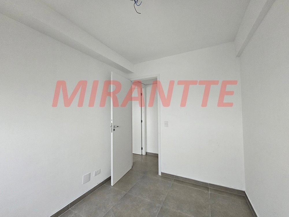 Apartamento de 40m² com 2 quartos em Jardim Paraiso