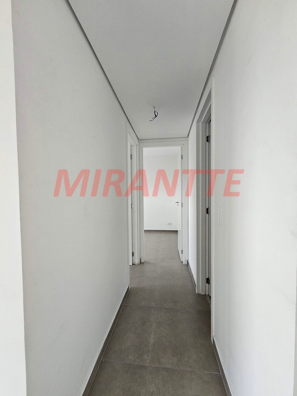 Apartamento de 40m² com 2 quartos em Jardim Paraiso