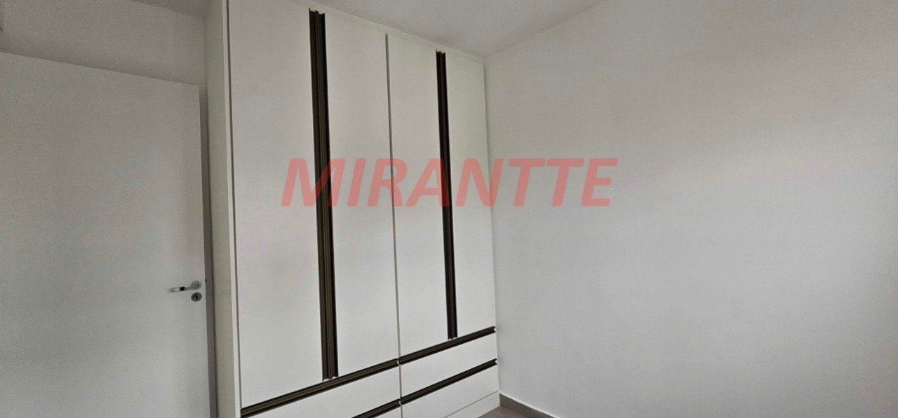 Apartamento de 40m² com 2 quartos em Jardim Paraiso