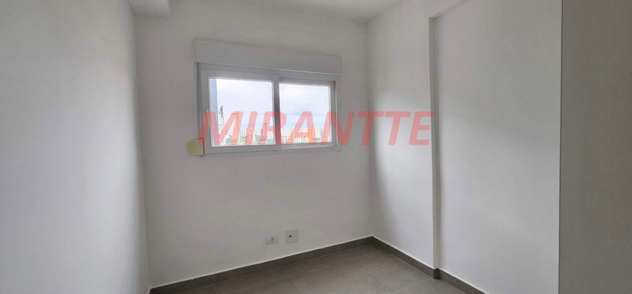 Apartamento de 40m² com 2 quartos em Jardim Paraiso