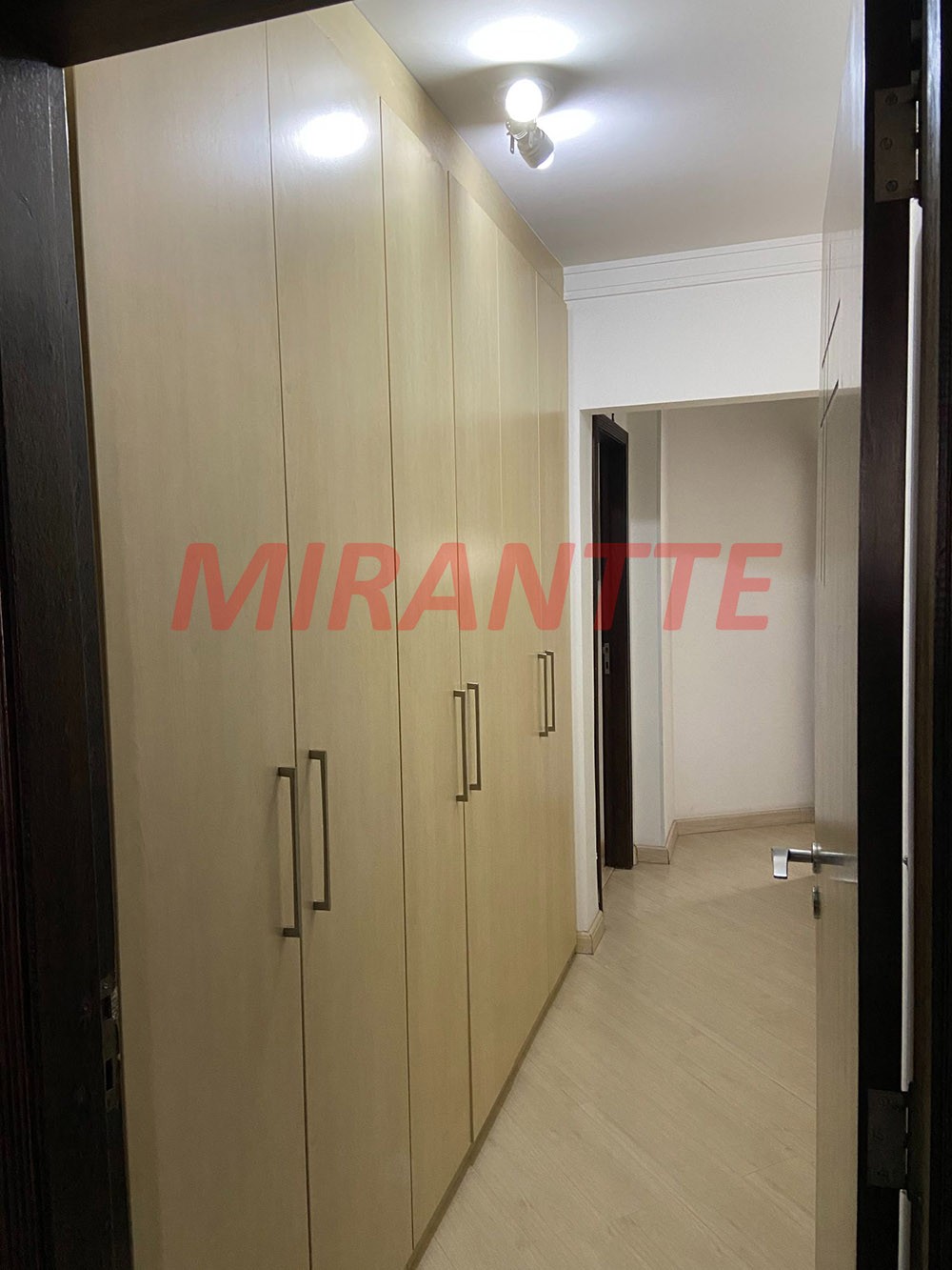 Apartamento de 347m² com 4 quartos em Perdizes