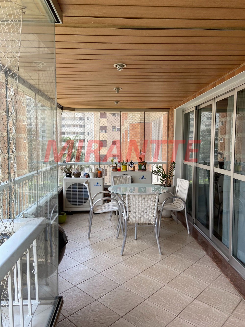 Apartamento de 347m² com 4 quartos em Perdizes