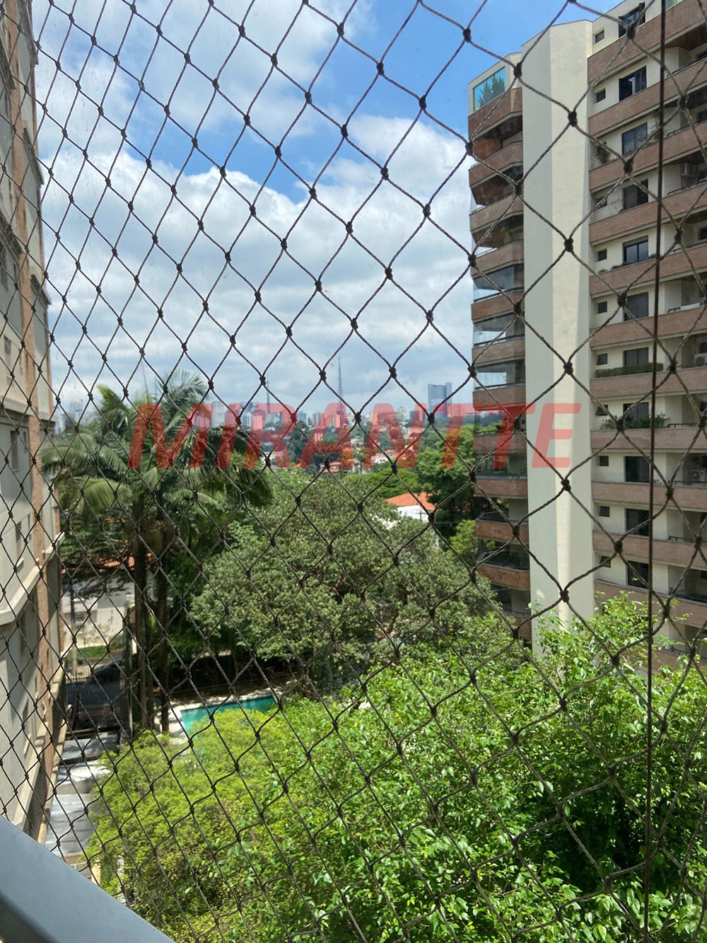 Apartamento de 347m² com 4 quartos em Perdizes