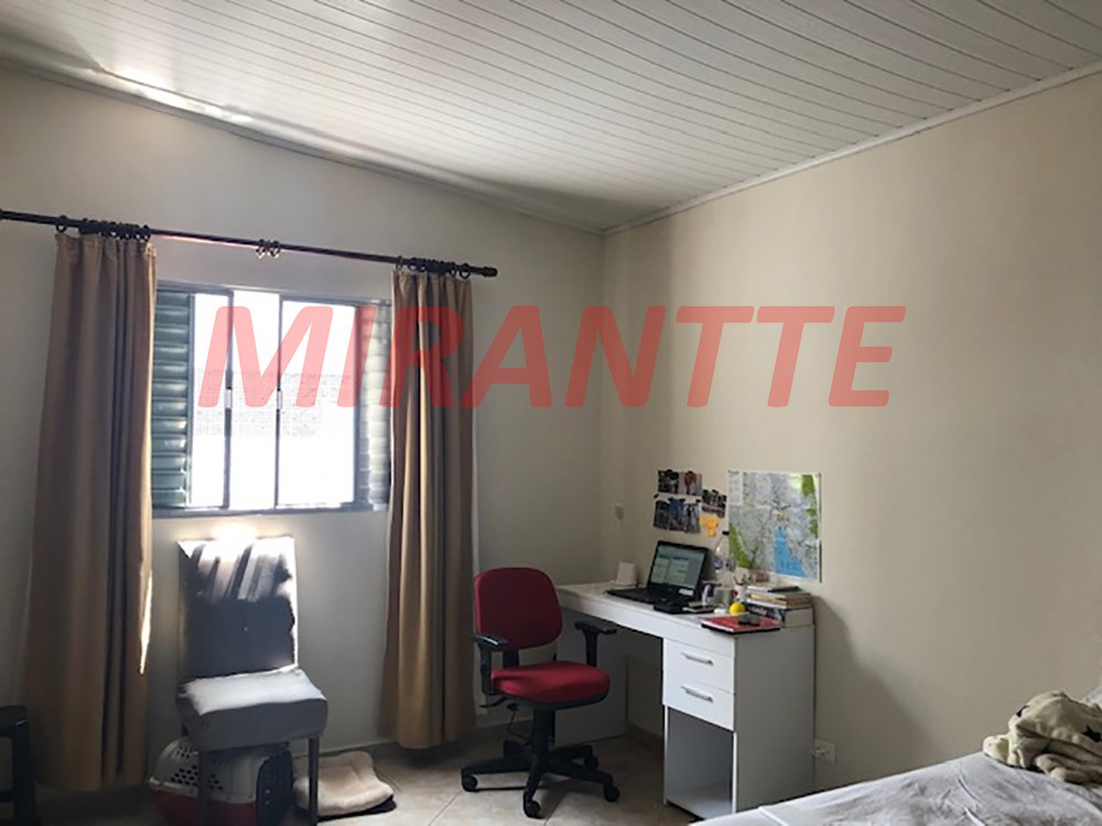 Sobrado de 300m² com 7 quartos em Santa Teresinha