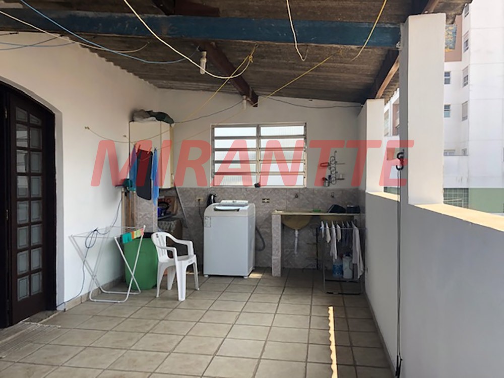 Sobrado de 300m² com 7 quartos em Santa Teresinha