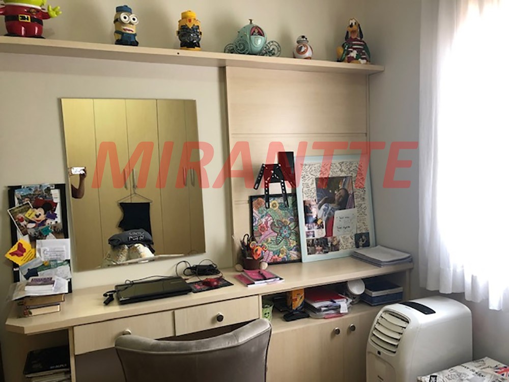 Sobrado de 300m² com 7 quartos em Santa Teresinha