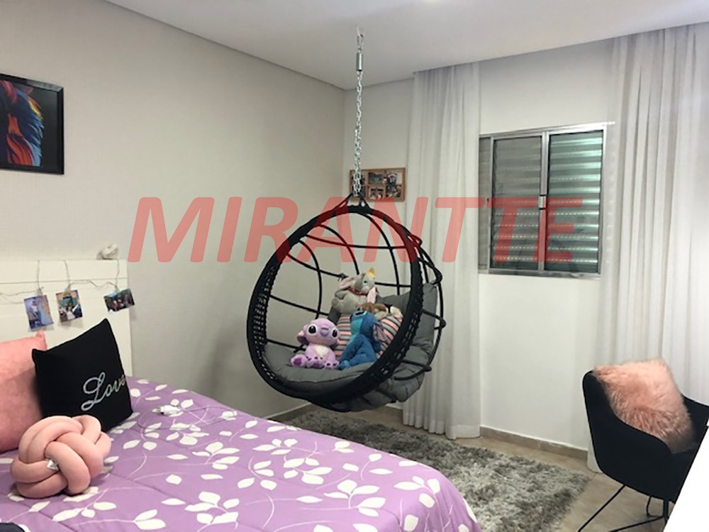 Sobrado de 300m² com 7 quartos em Santa Teresinha