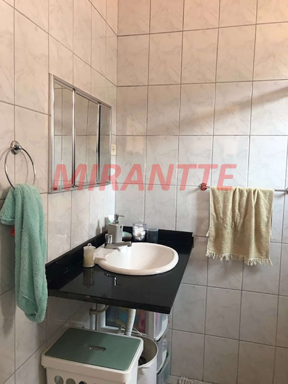 Sobrado de 300m² com 7 quartos em Santa Teresinha