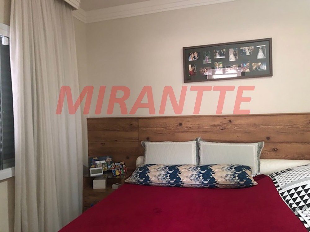 Sobrado de 300m² com 7 quartos em Santa Teresinha
