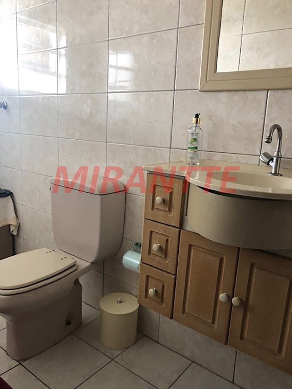 Sobrado de 300m² com 7 quartos em Santa Teresinha