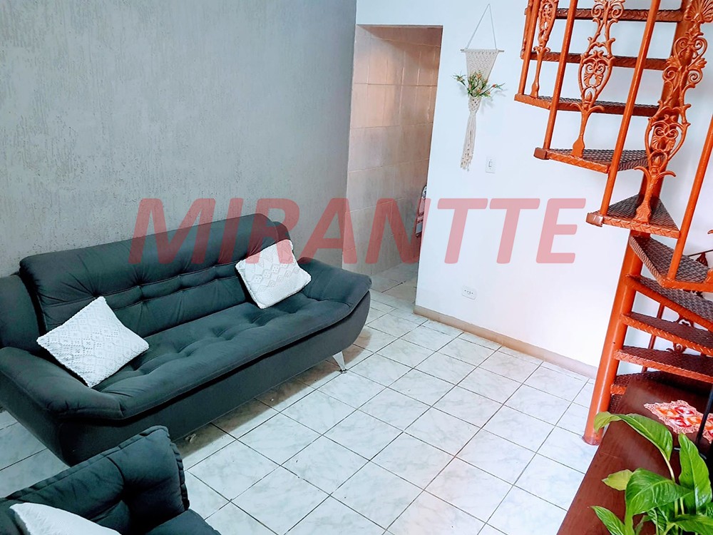 Sobrado de 94m² com 2 quartos em Parque Mandaqui