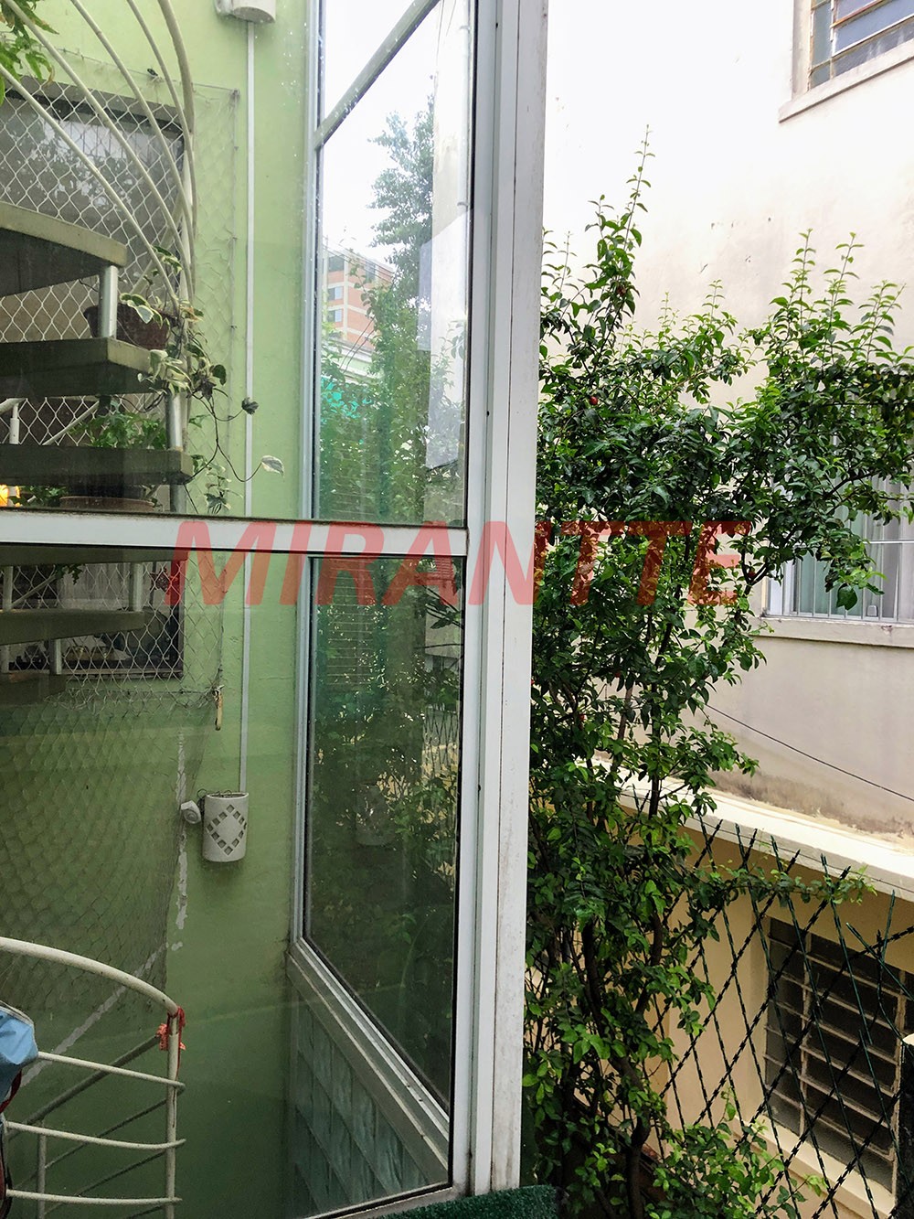 Sobrado de 208m² com 3 quartos em Jardim São Paulo