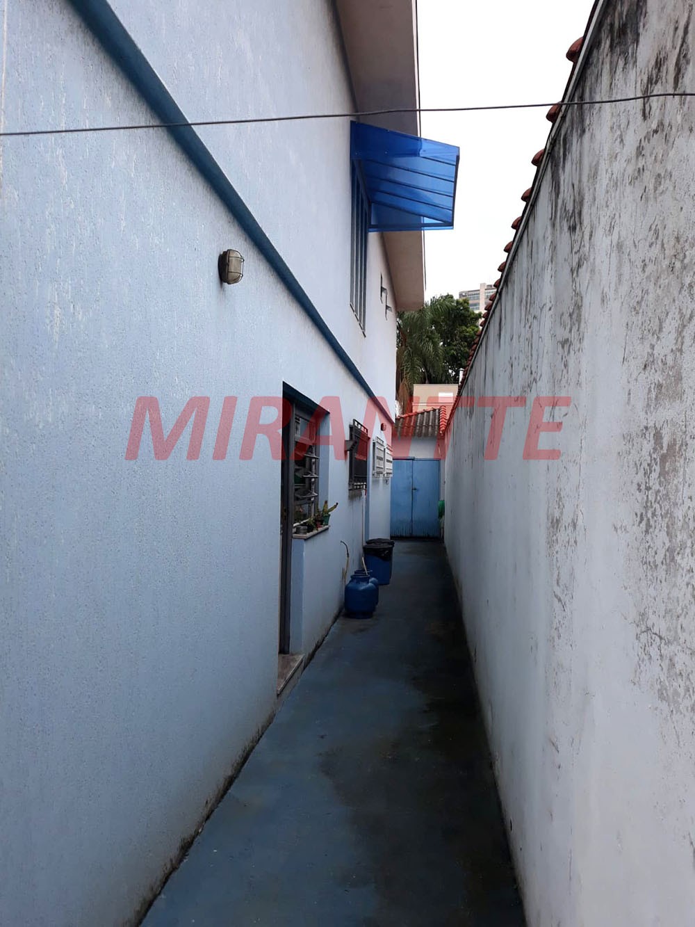 Sobrado de 250m² com 4 quartos em Vila Milton