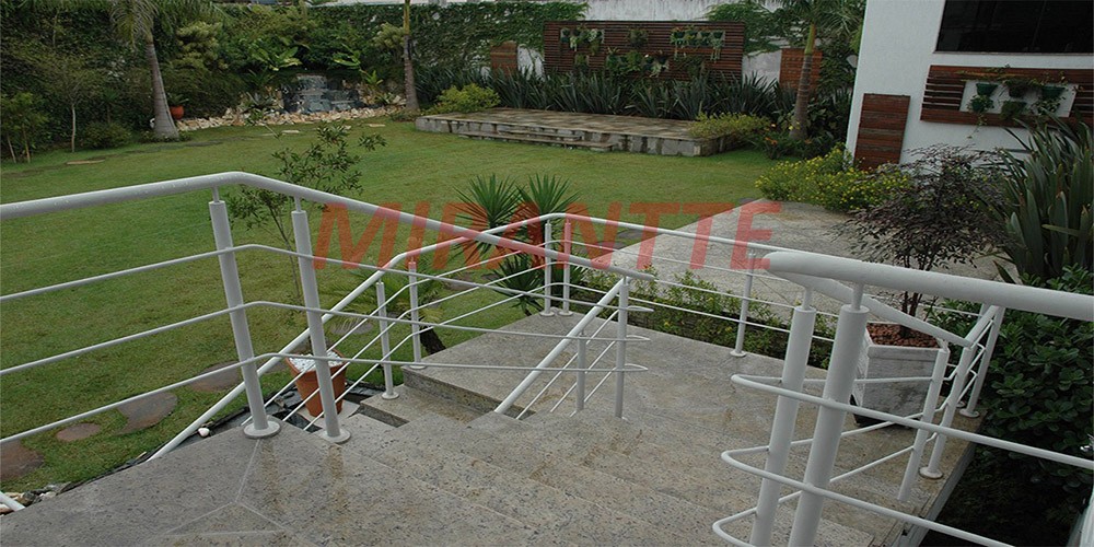 Comercial de 1200m² em Parque Mandaqui