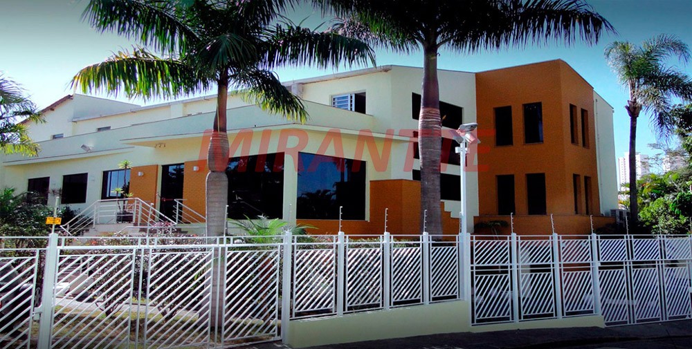 Comercial de 1200m² em Parque Mandaqui