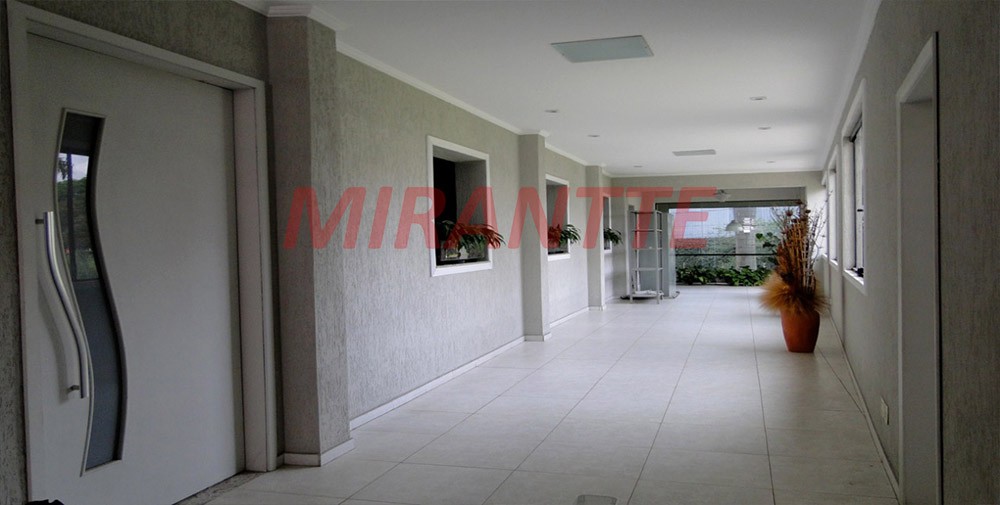 Comercial de 1200m² em Parque Mandaqui