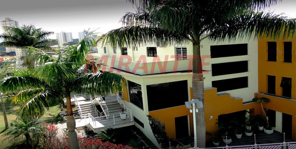 Comercial de 1200m² em Parque Mandaqui