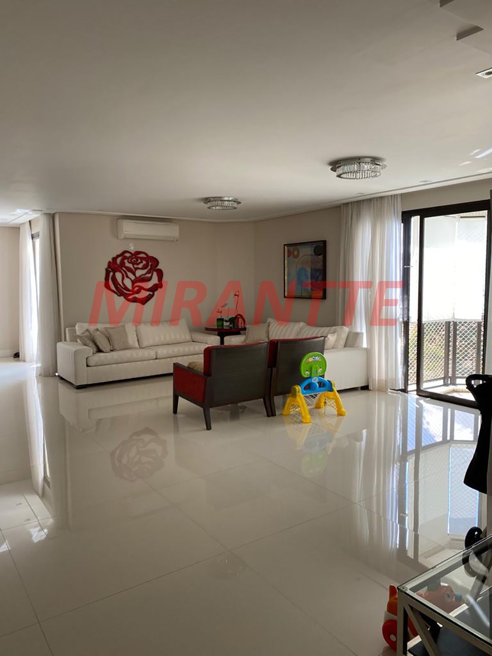Apartamento com 4 quartos em Perdizes