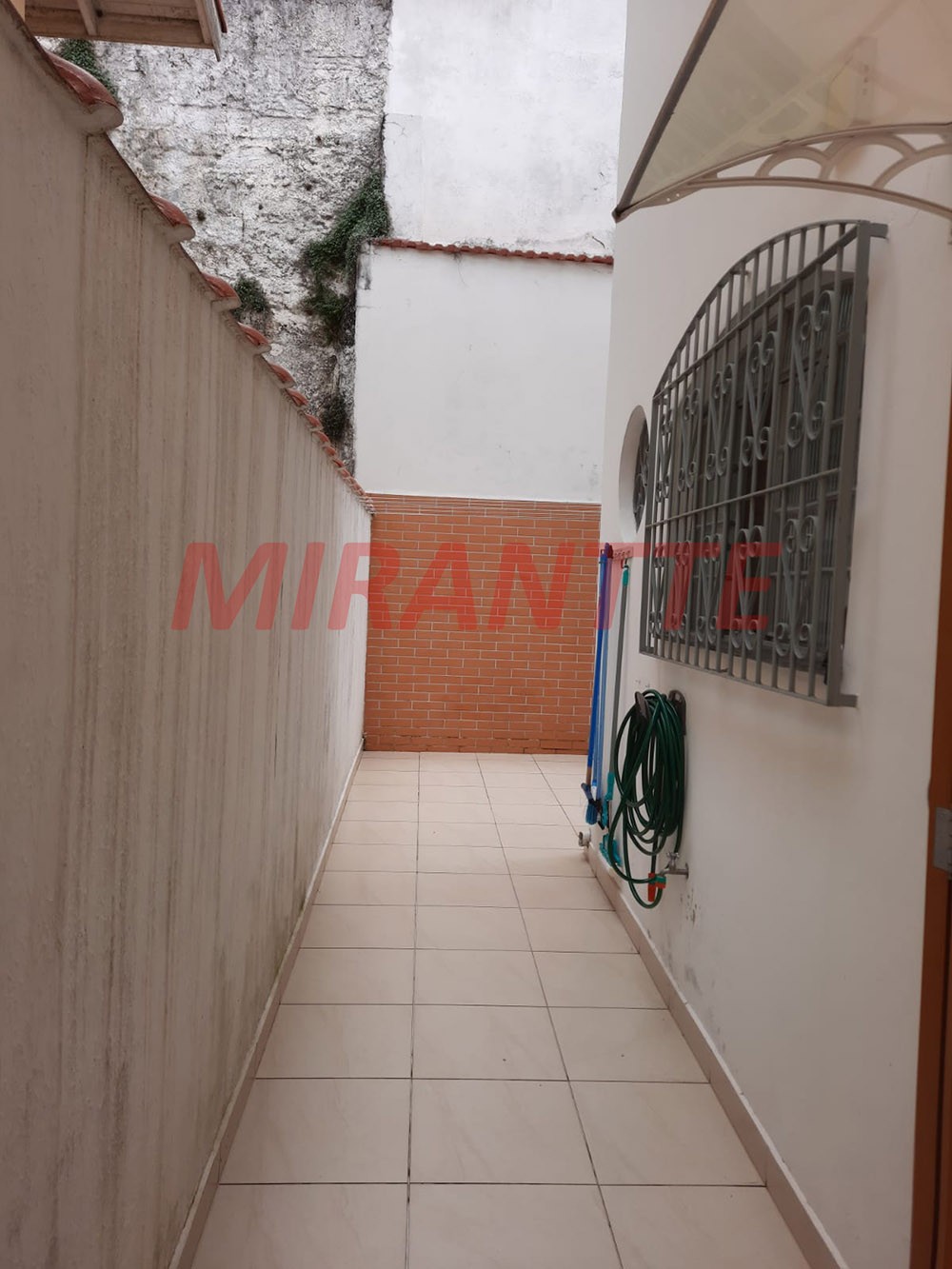 Sobrado de 184m² com 3 quartos em Jardim Paraiso