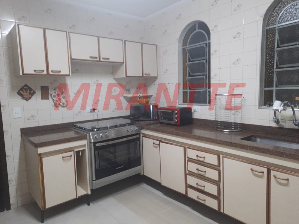 Sobrado de 184m² com 3 quartos em Jardim Paraiso