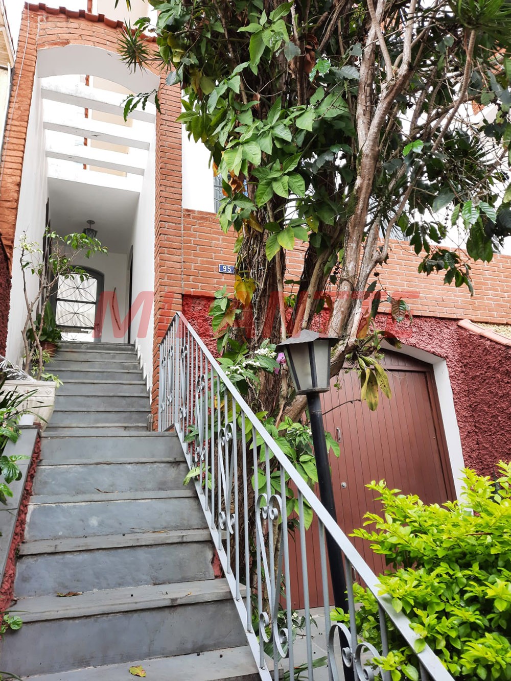 Sobrado de 184m² com 3 quartos em Jardim Paraiso