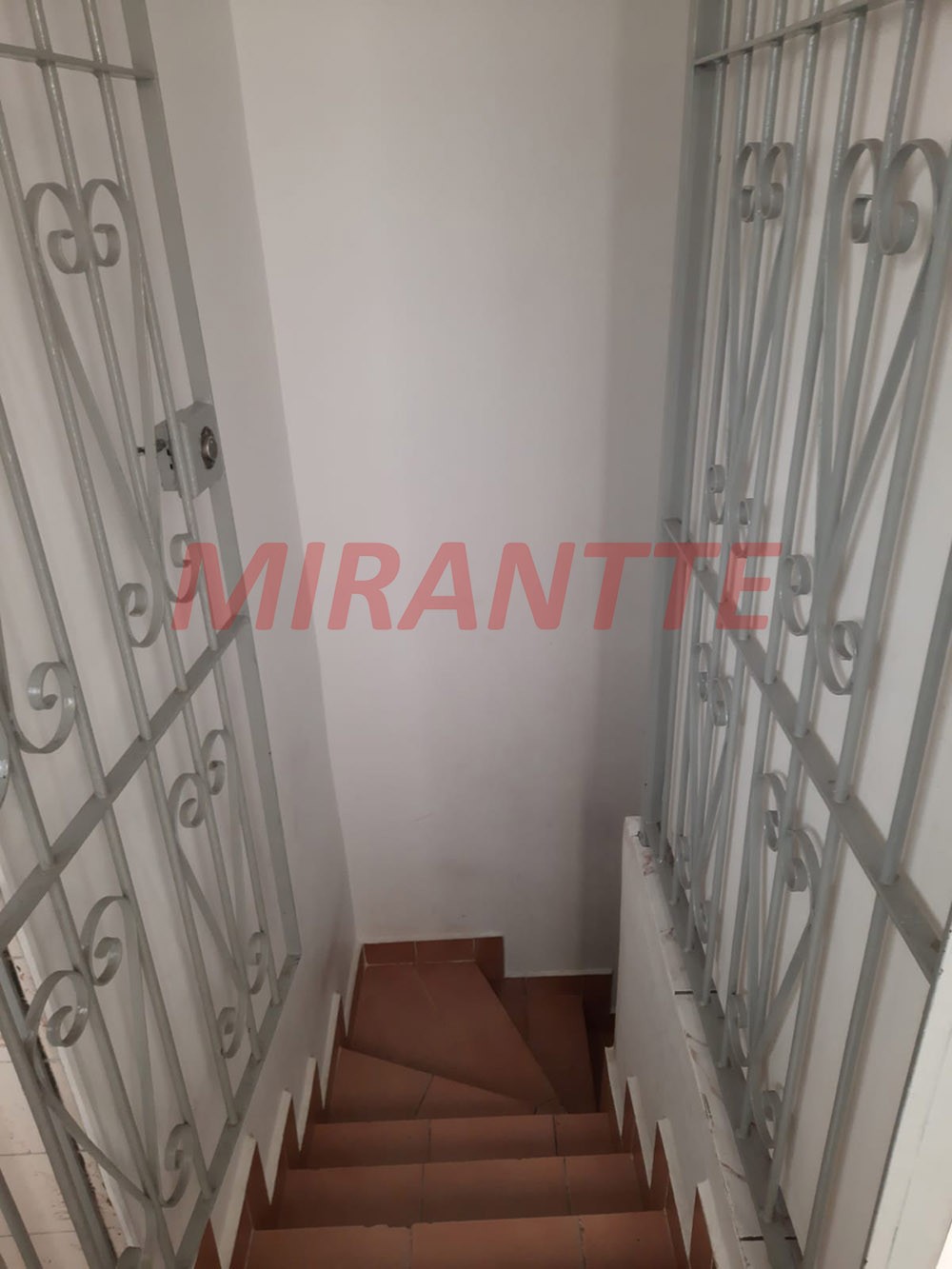 Sobrado de 184m² com 3 quartos em Jardim Paraiso