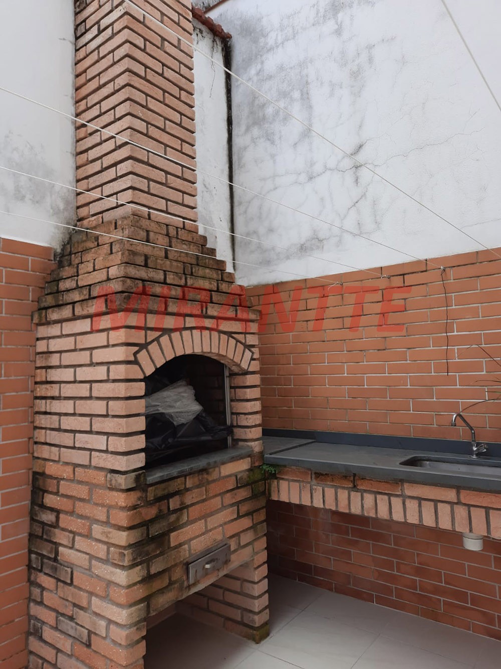 Sobrado de 184m² com 3 quartos em Jardim Paraiso