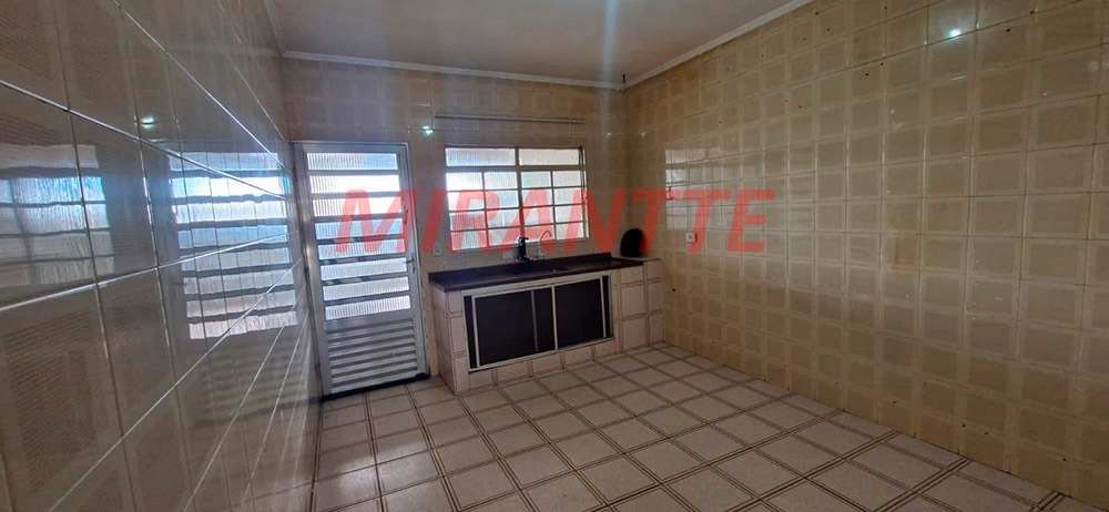 Sobrado de 160m² com 3 quartos em Vila Nivi