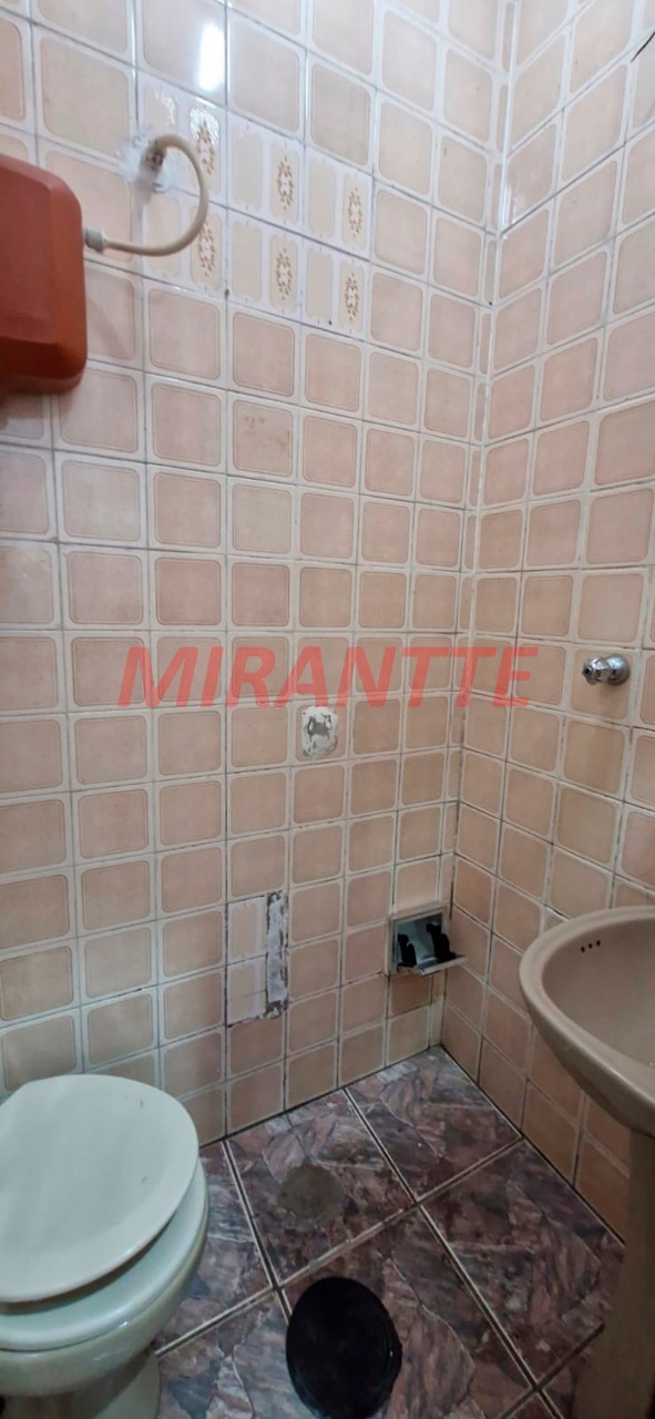 Sobrado de 160m² com 3 quartos em Vila Nivi