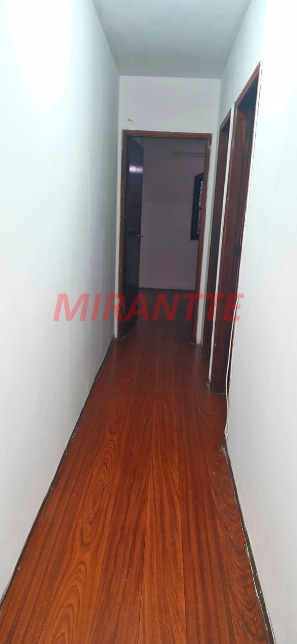 Sobrado de 160m² com 3 quartos em Vila Nivi