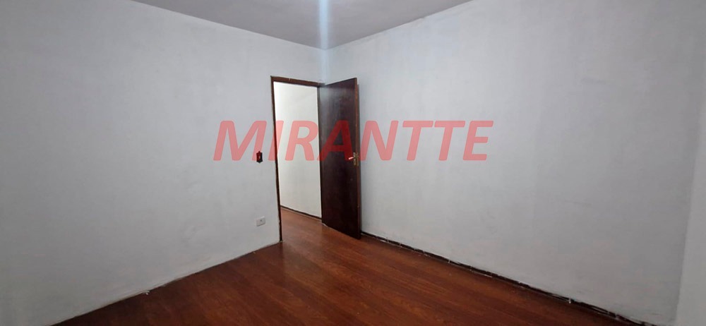 Sobrado de 160m² com 3 quartos em Vila Nivi