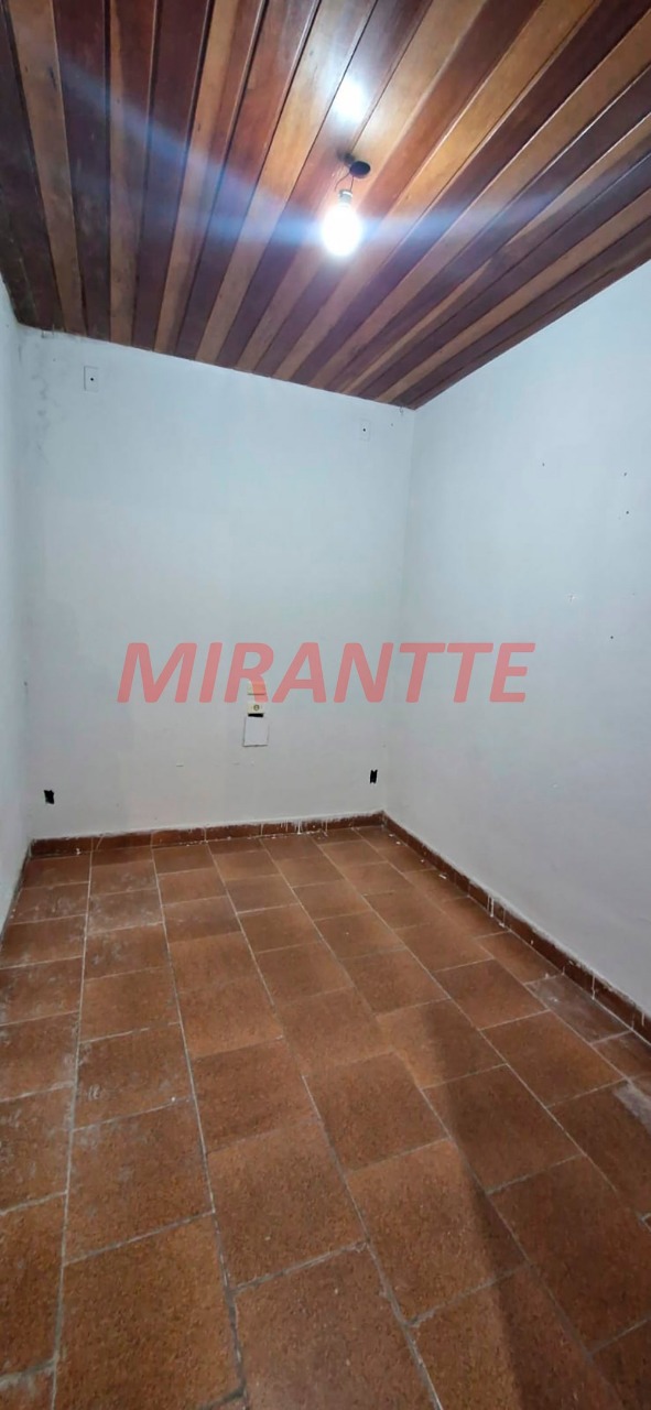 Sobrado de 160m² com 3 quartos em Vila Nivi