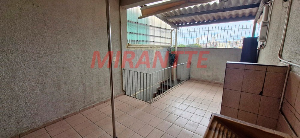 Sobrado de 160m² com 3 quartos em Vila Nivi