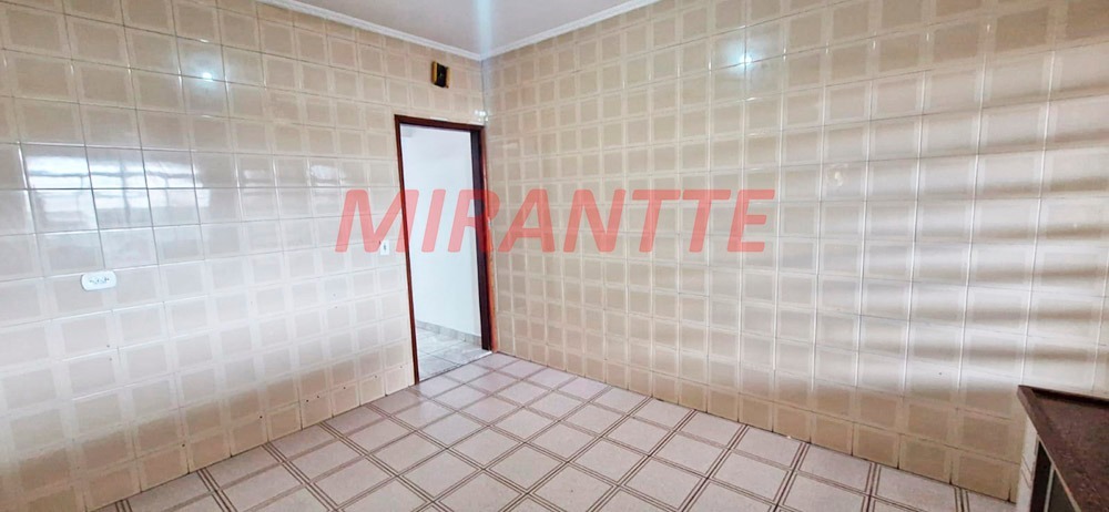 Sobrado de 160m² com 3 quartos em Vila Nivi