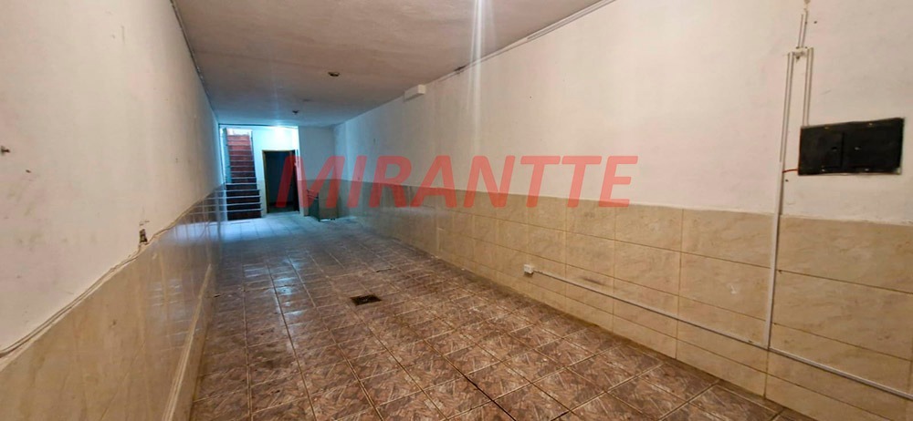 Sobrado de 160m² com 3 quartos em Vila Nivi