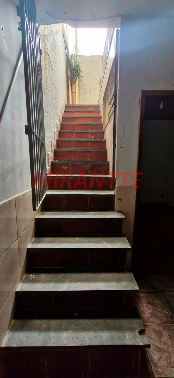 Sobrado de 160m² com 3 quartos em Vila Nivi