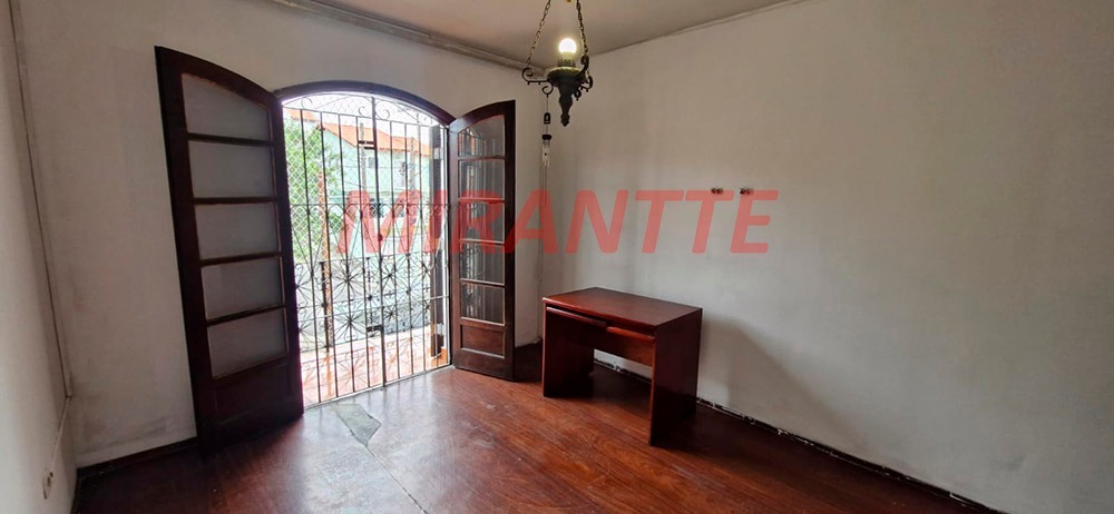 Sobrado de 160m² com 3 quartos em Vila Nivi