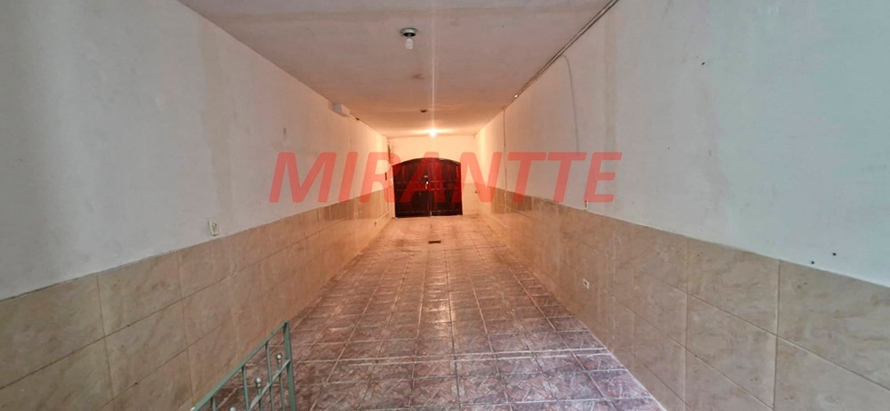 Sobrado de 160m² com 3 quartos em Vila Nivi