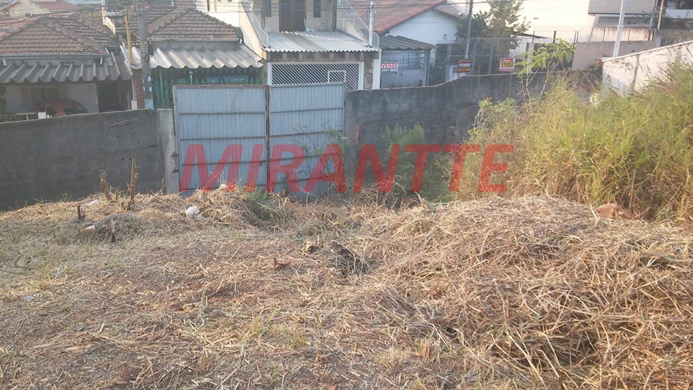 Terreno de 552m² em Vila Rosaria