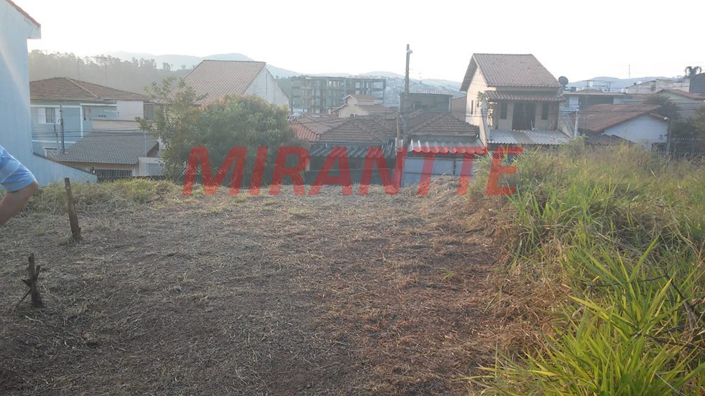 Terreno de 552m² em Vila Rosaria