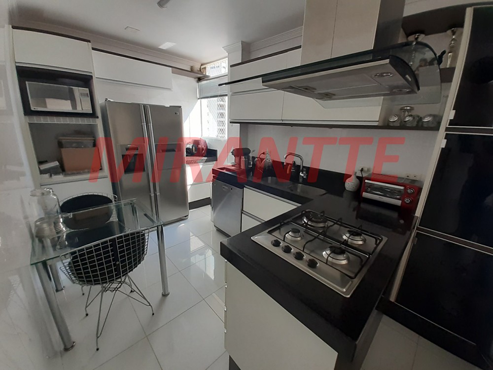 Cobertura duplex de 227m² com 3 quartos em Santana