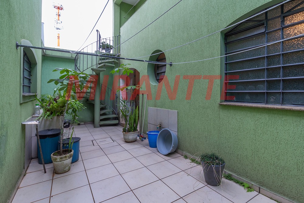 Sobrado de 275m² com 4 quartos em Carandiru